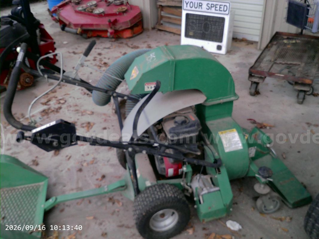 2003 Billy Goat Leaf Vacuum