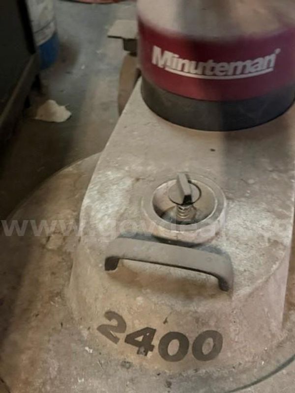 Minuteman 2400 Burnisher, Tornado Floor Buffer Wet Dry Vacuum