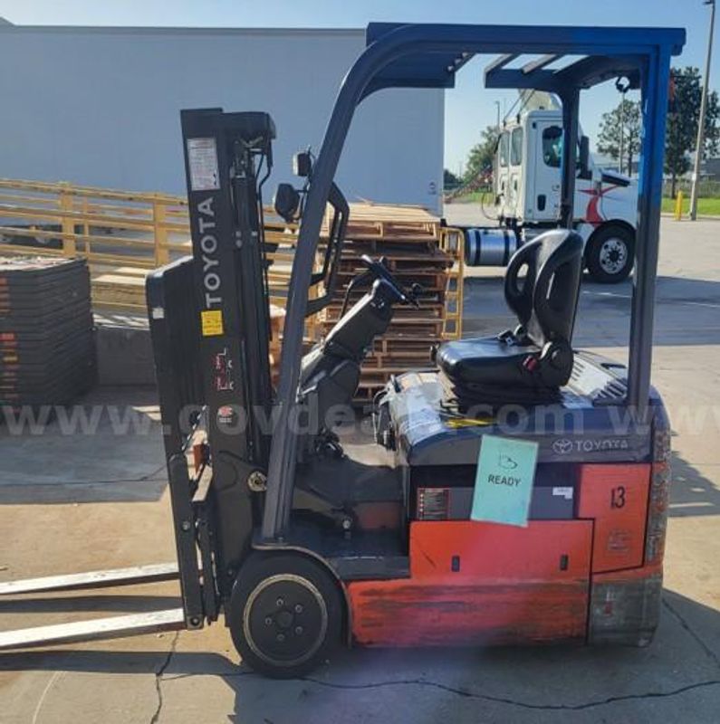 Toyota Forklift S/N 18071 - 8FBEH18U - Manasota, FL