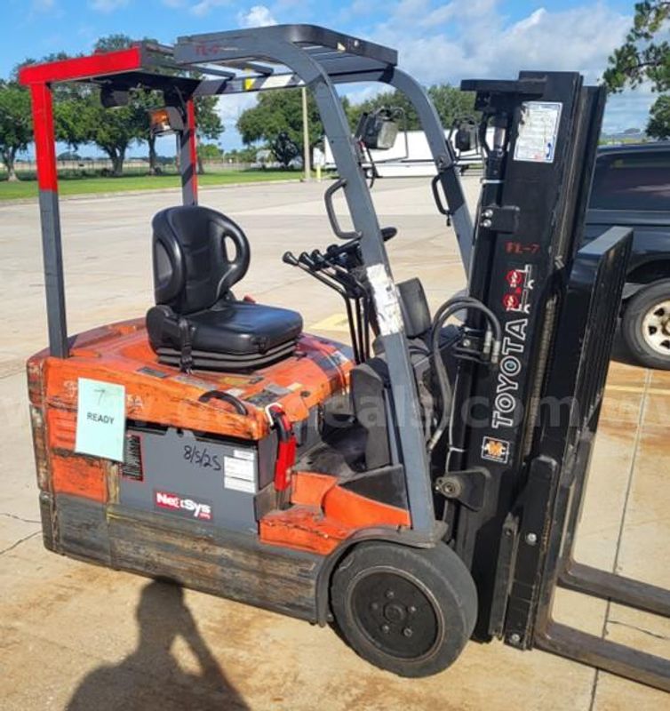 Toyota Forklift S/N 14632 - 7FBEH18 - Manasota, FL