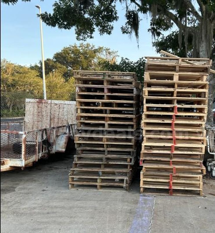 Lot of approximately 104 (+/-) wood pallets Gainesville P&DF