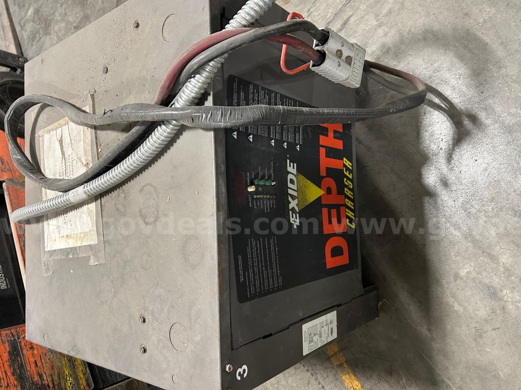 Battery Charger - Daytona Beach PO FL