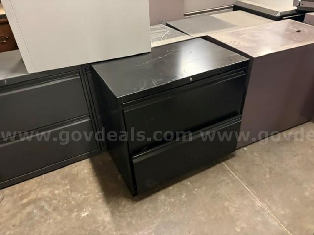 Cabinets Heavy-duty metal 2 Drawer Lateral Cabinets qty 30 Location I44