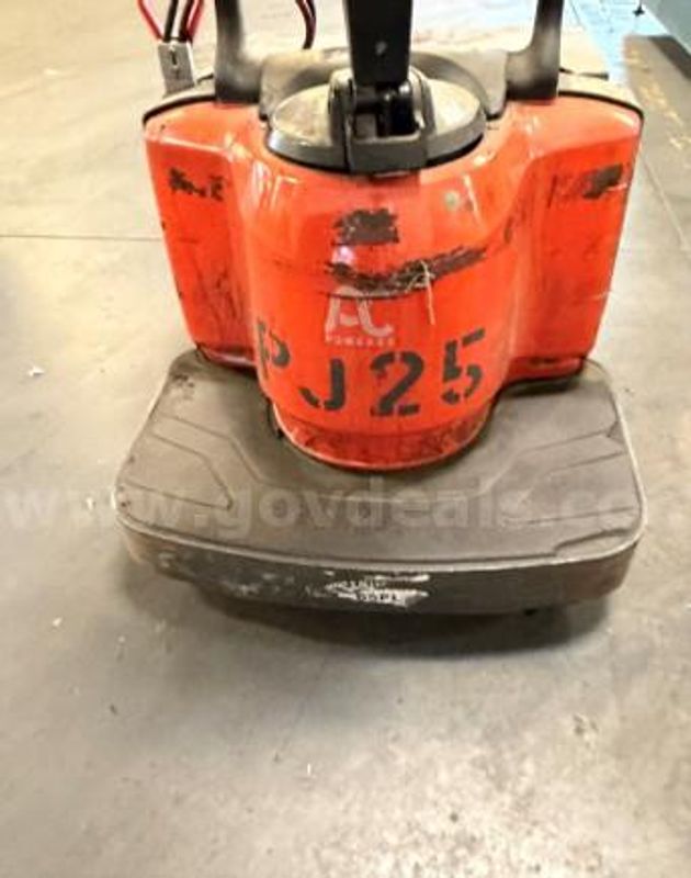 Pallet JacK Toyota PJ 25 8HBE30-434?? battery included