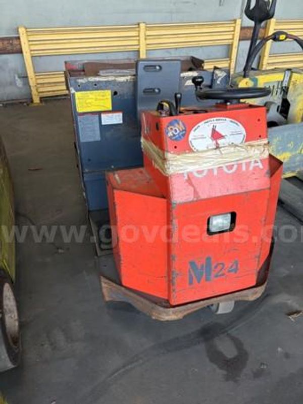 Toyota Electric Towing Tractor Battery not included