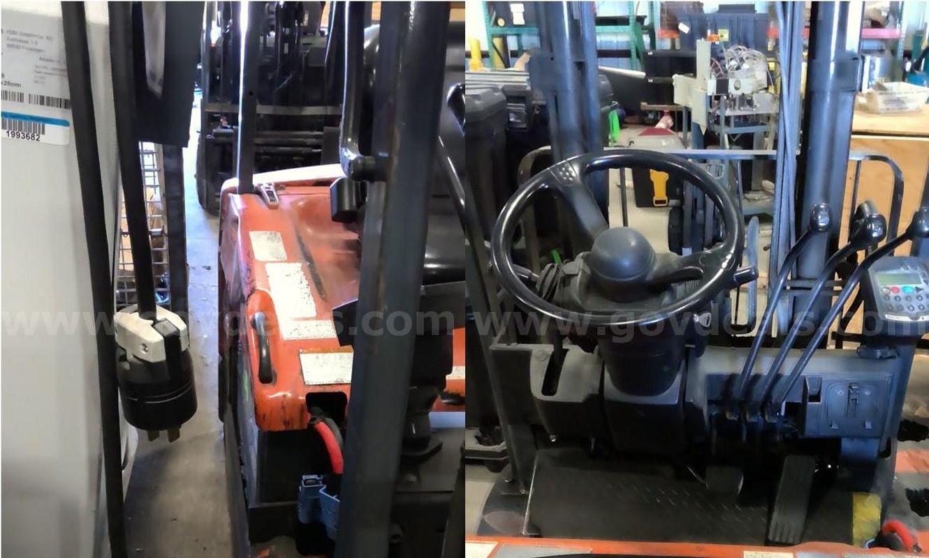 Toyota 7FBEU15 Forklift without battery - Operational - # TX2