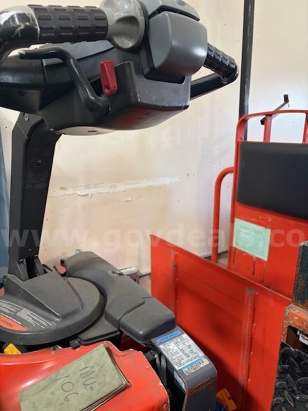 Toyota Electric Tow Truck