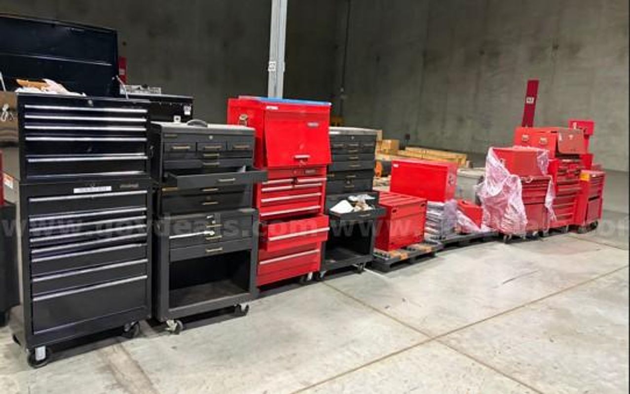 Mechanic Toolboxes /With Tools