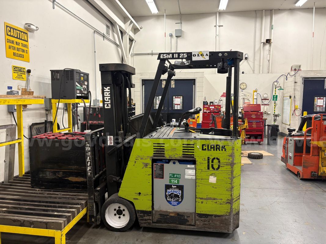 2 Forklifts 2 chargers 3 batteries (FL9&FL10) (Serial# ESM247-0270-8722FB & ESM247-0269-8722FB) (CP# 1125655 & 1122648)