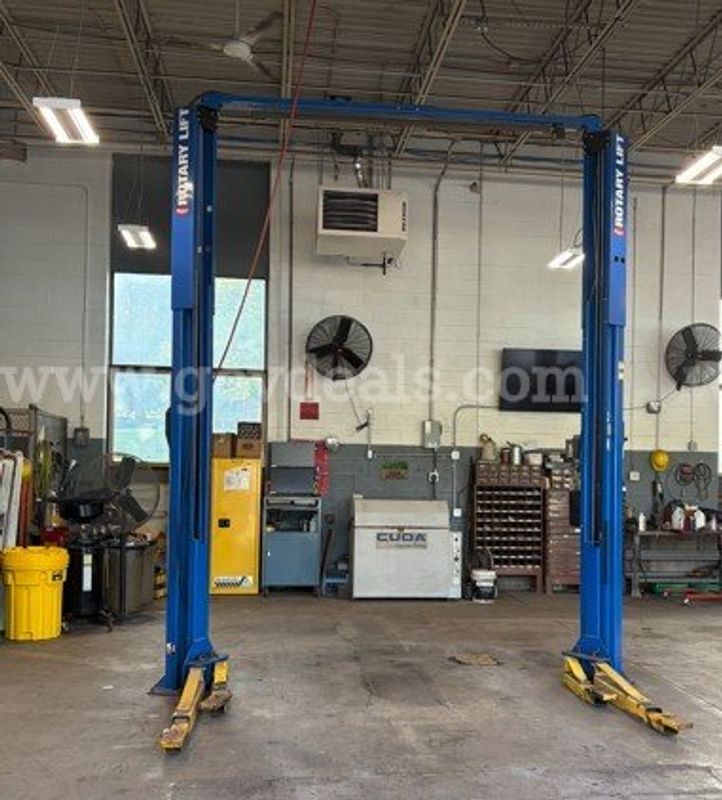 2 Post 10,000 lb Rotary Lift