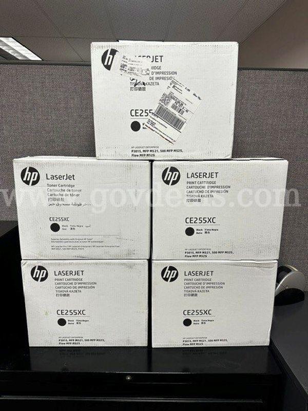 (5) HP LaserJet Toner Cartridges CE255XC - Lot of 5 - Black