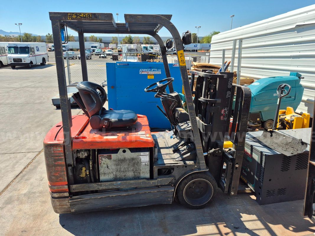 Toyota Forklift FL27