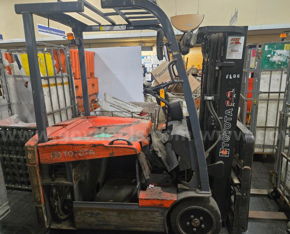 Toyota 5FBEU15 Electric Forklift - 36V - Non-Operational (1st) Asset #1590967