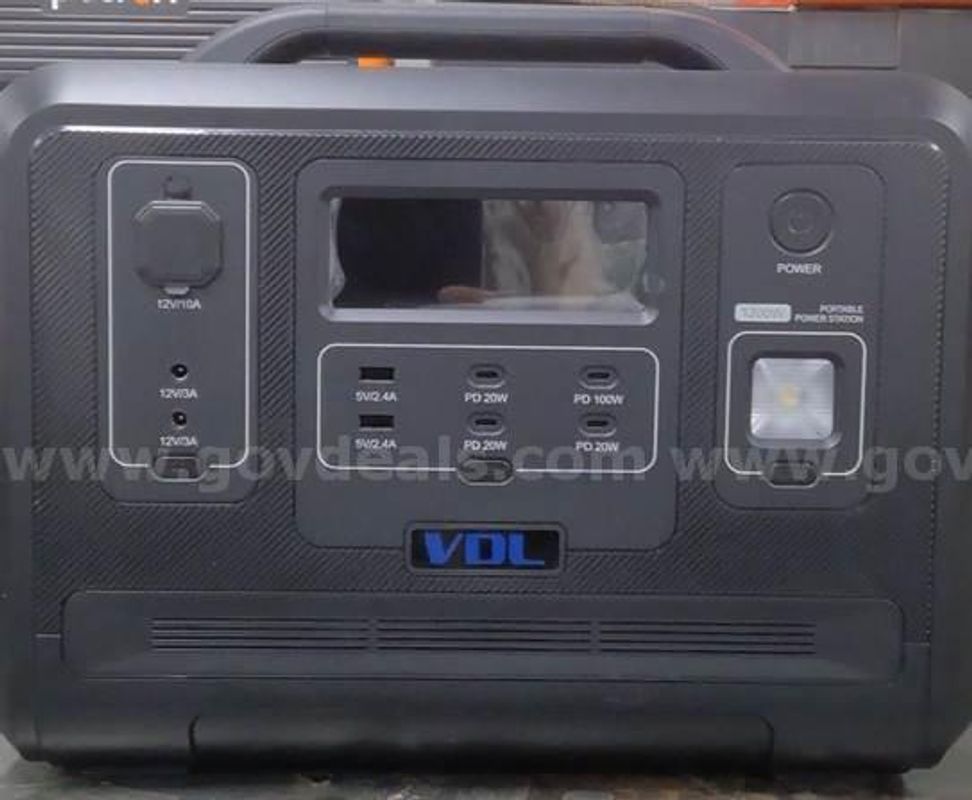 VOL Portable Energy Storage, - NEW