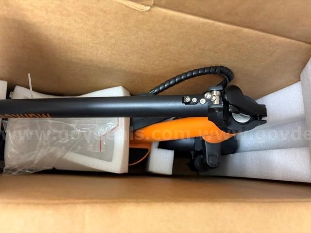 Mankeel MK086 Electric Scooter