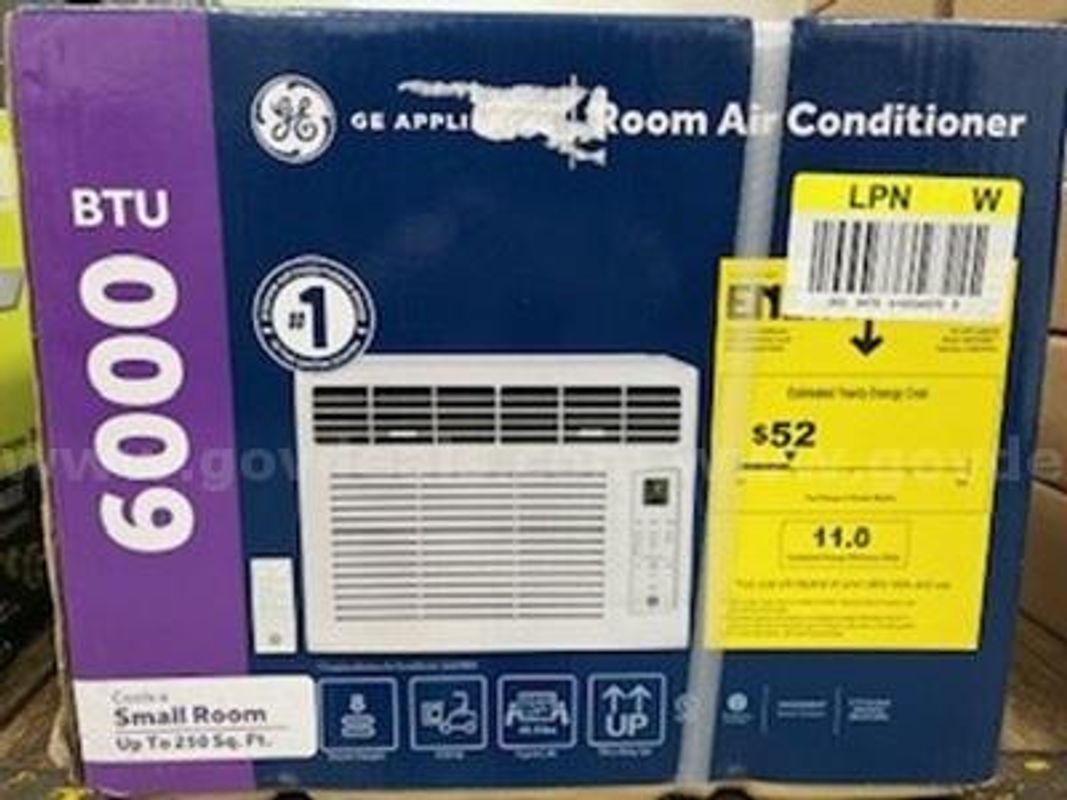 NEW IN BOX: GE Room Air Conditioner