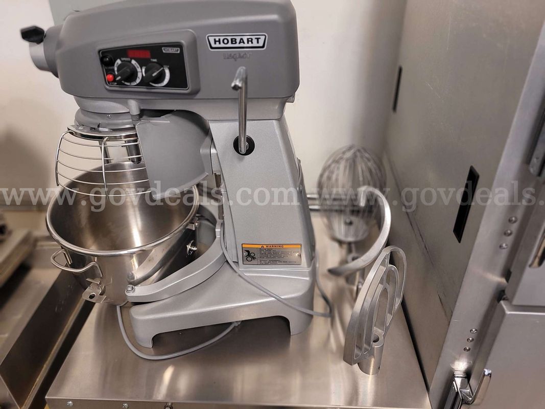 Hobart Legacy HL200 20 Qt Commercial Mixer w/ Attachments