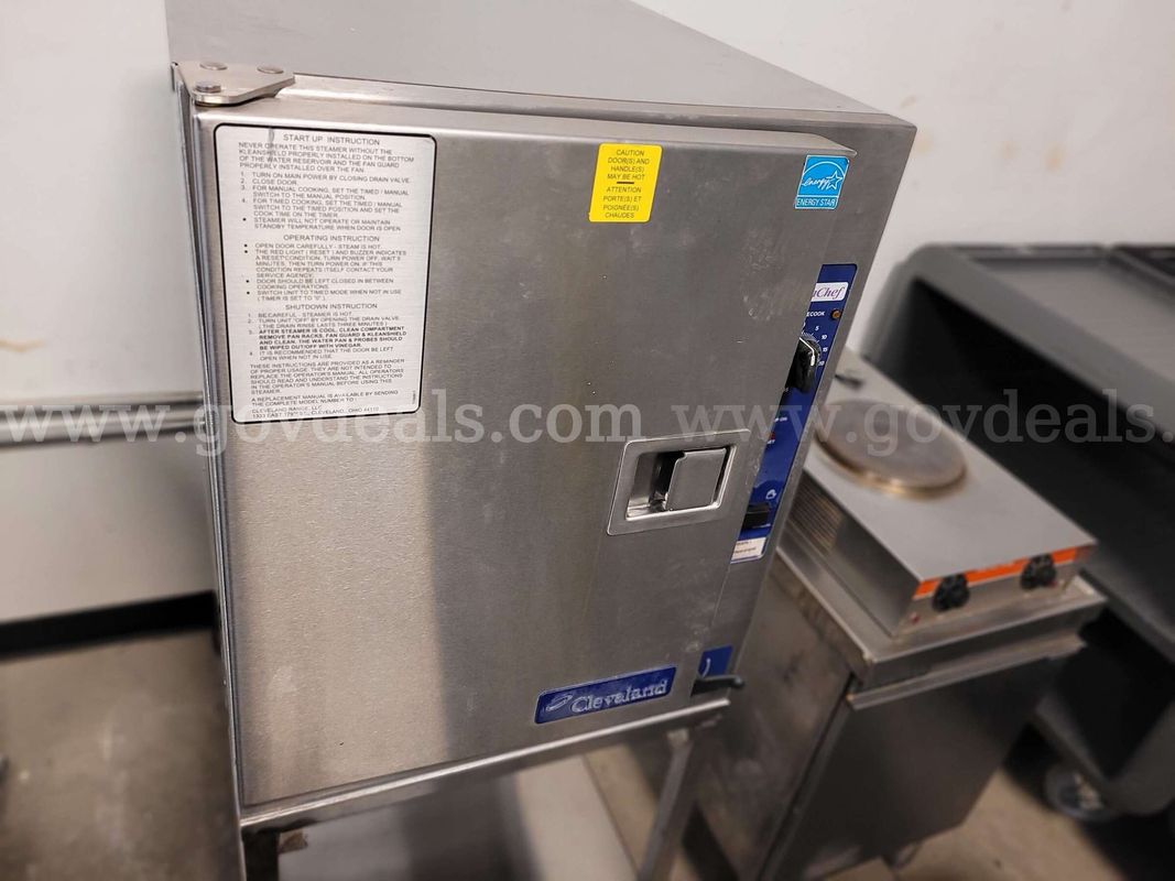 Cleveland SteamChef 22CET6.1 Commercial Countertop Electric Steamer w/ Stand