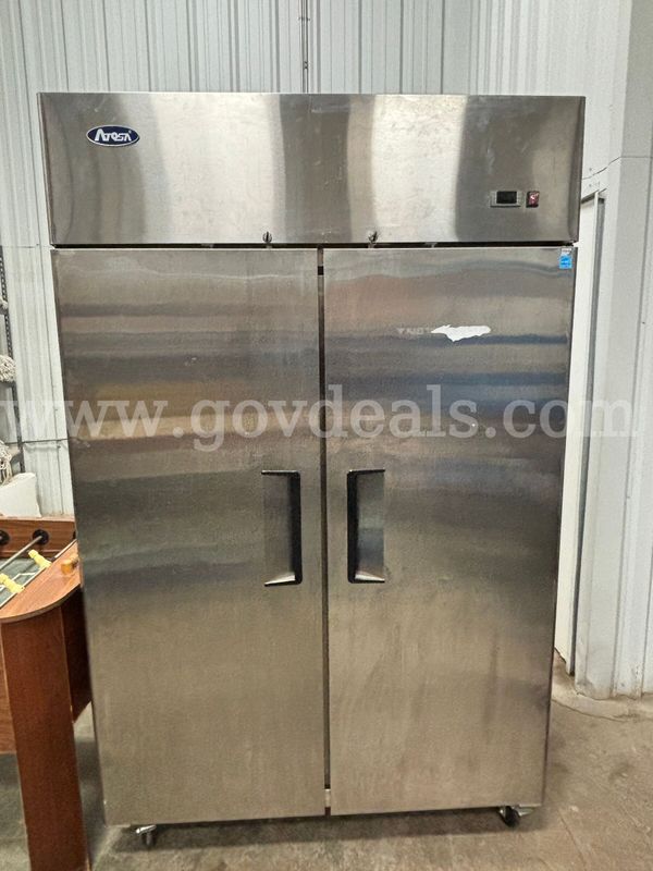 Avesta Commercial Reach-In Refrigerator