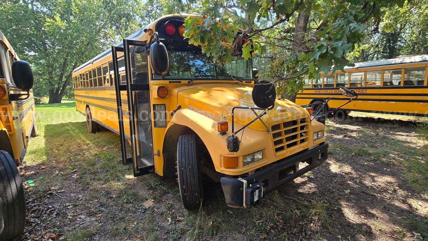 2005 Blue Bird Vision