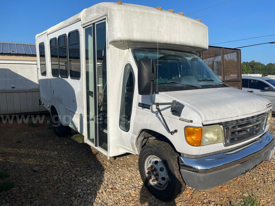 2006 Ford Econoline