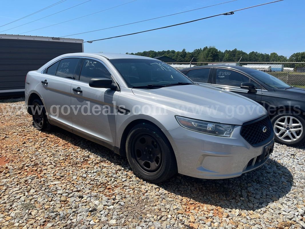 2015 Ford Taurus