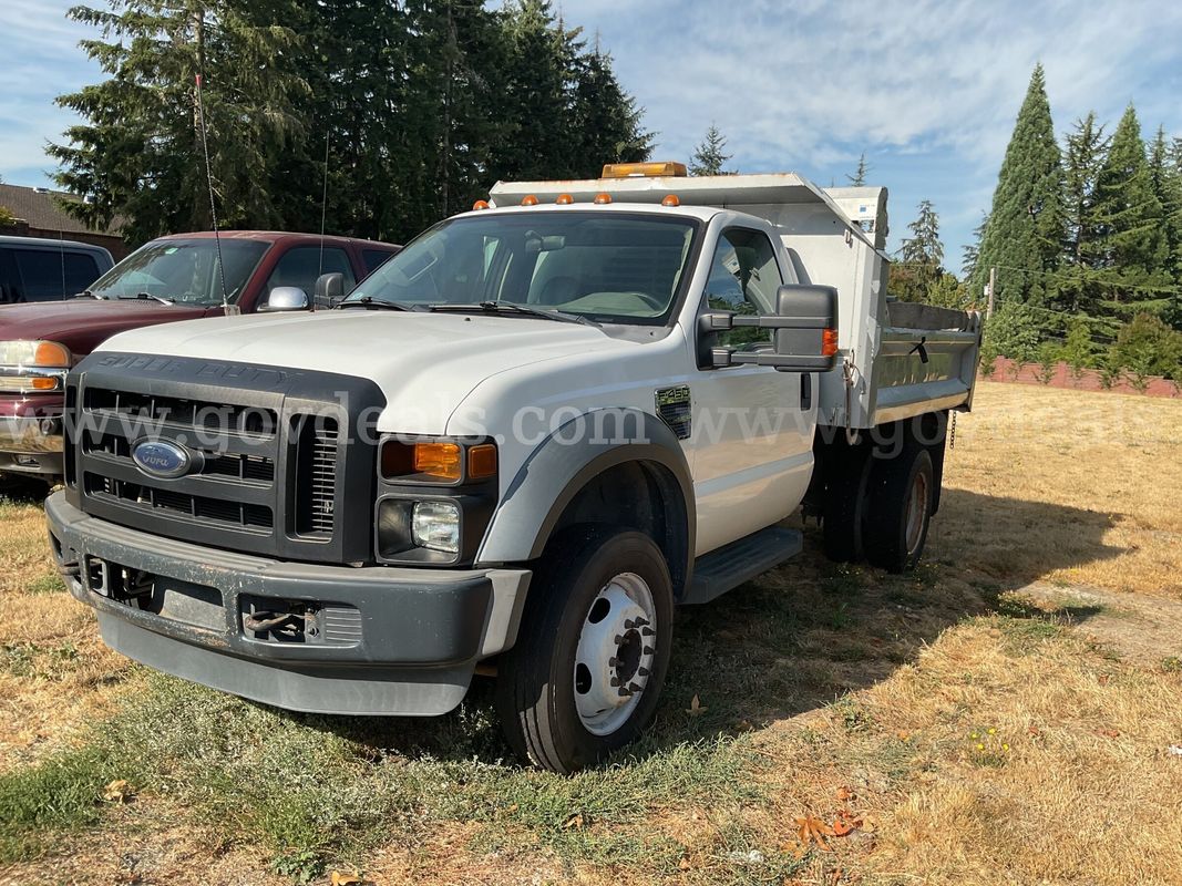 2009 Ford F-450 SD Regular Cab 2WD DRW