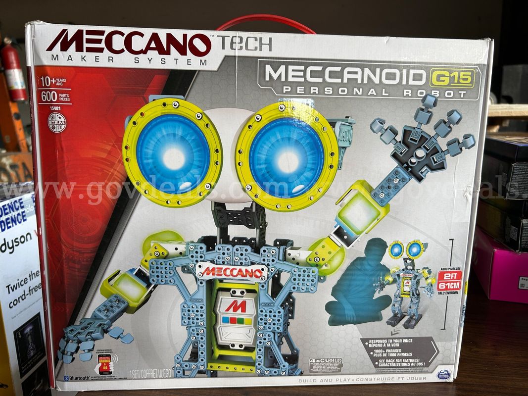 MeccanoTech Personal Robot NEW!!