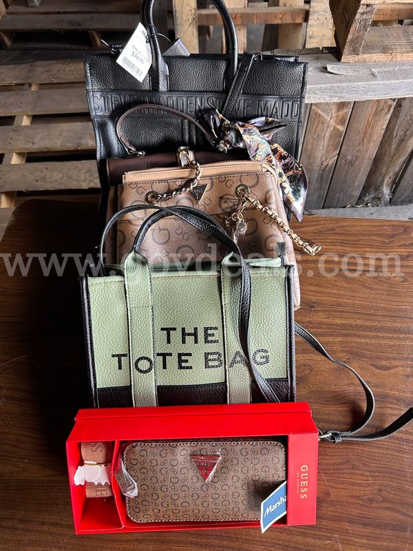 LOT of Handbags - MUST SEE!!!