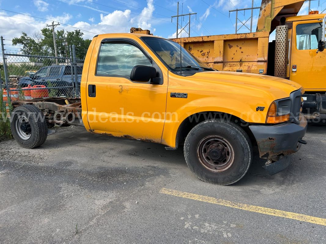 2001 Ford F-250 SD Pickup - Chassis - SEE VIDEO!!