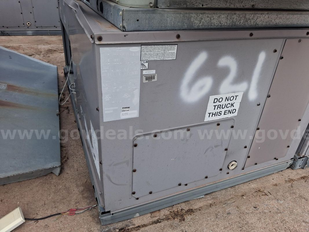 Carrier HVAC Unit