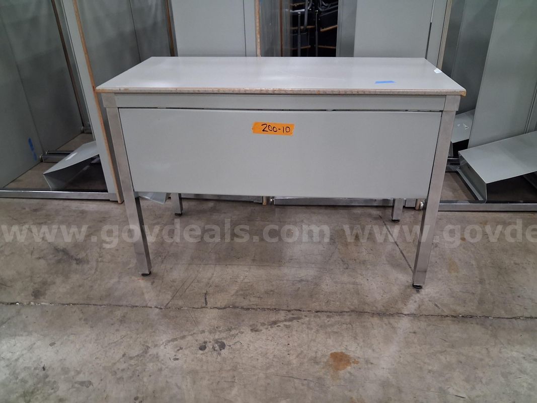 HS Classroom Desk (Lot)