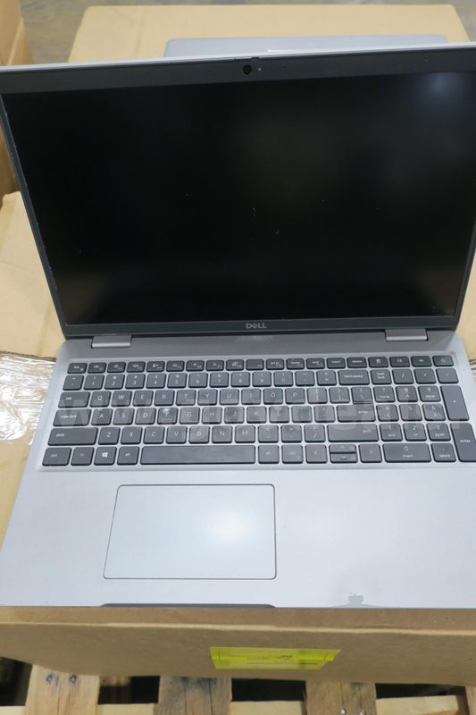 Lot Of (30) Dell Latitude 5521 I7-11850h 16gb/8gb Laptops- Tested!