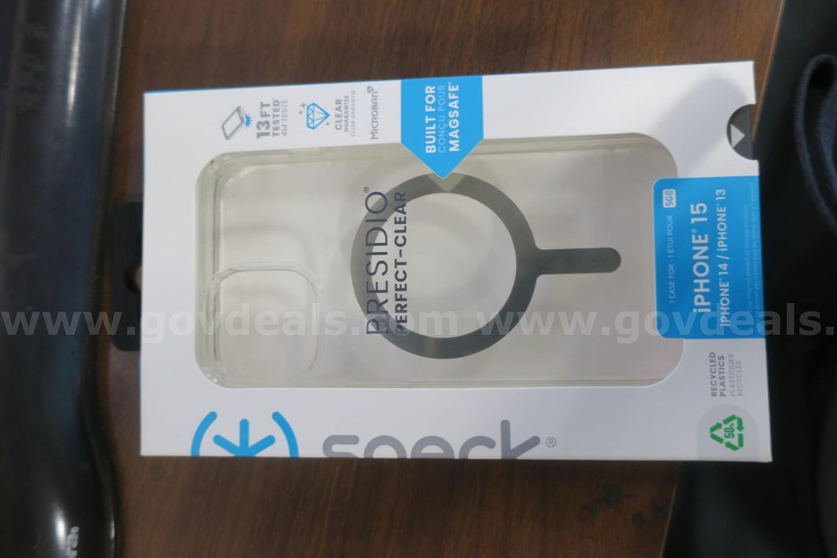 LOT OF (115) SPECK IPHONE CASES-NEW IN BOX!