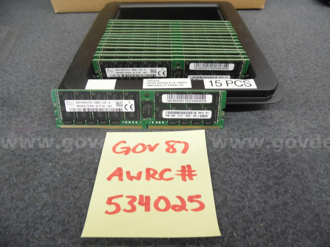 SERVER MEMORY: (15) 64 GB 4DRX4 PC4 2666V