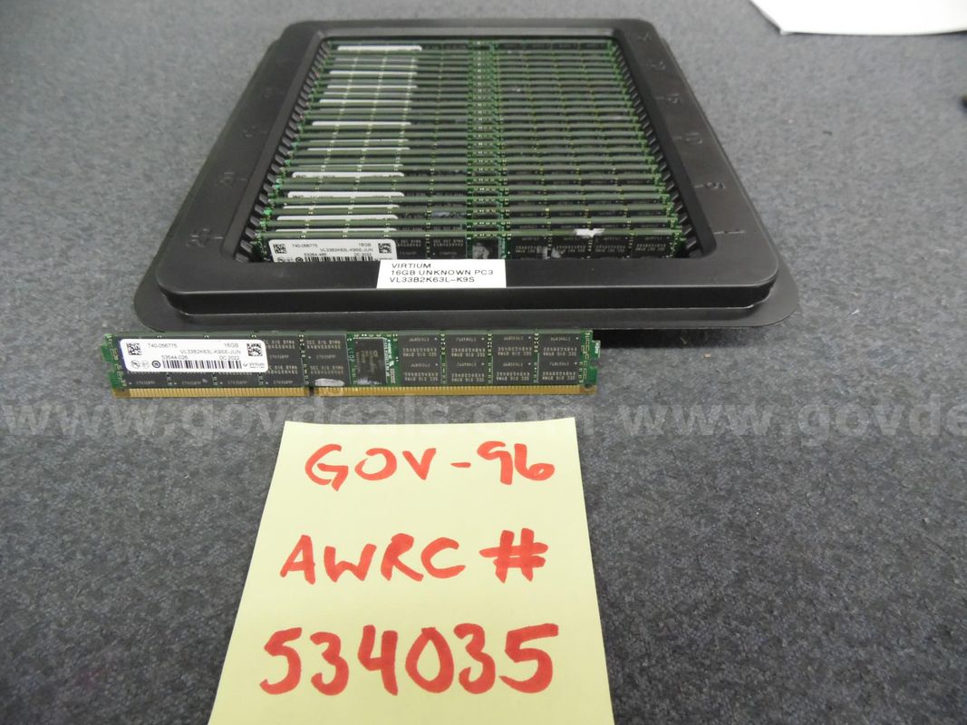 SERVER MEMORY: (25) 16 GB PC3