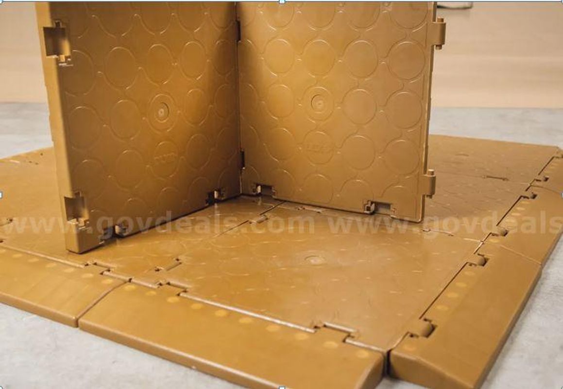 DLX Modular rapid-deployment Flooring