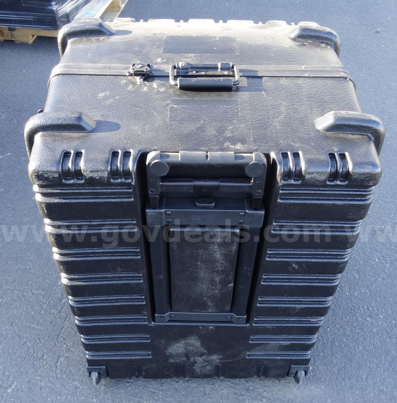 Lot of (10) Chicago Case Co.