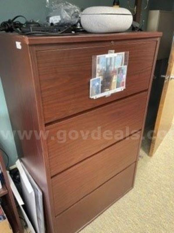 4 drawer file cabinet