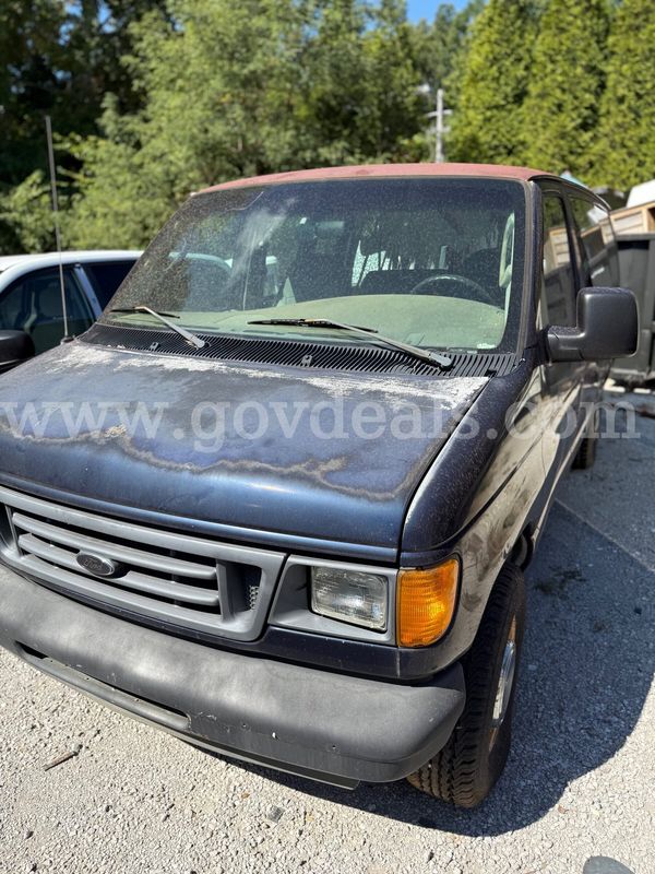 2004 Ford Econoline
