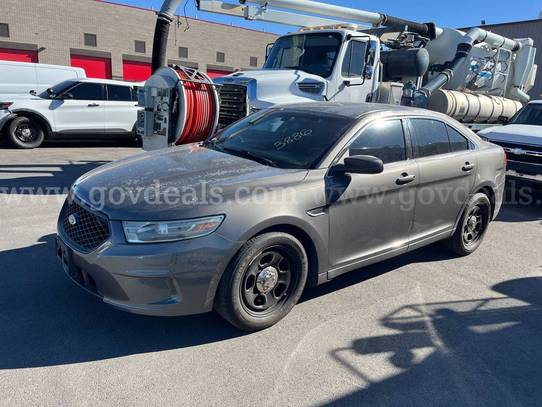 2013 Ford Taurus