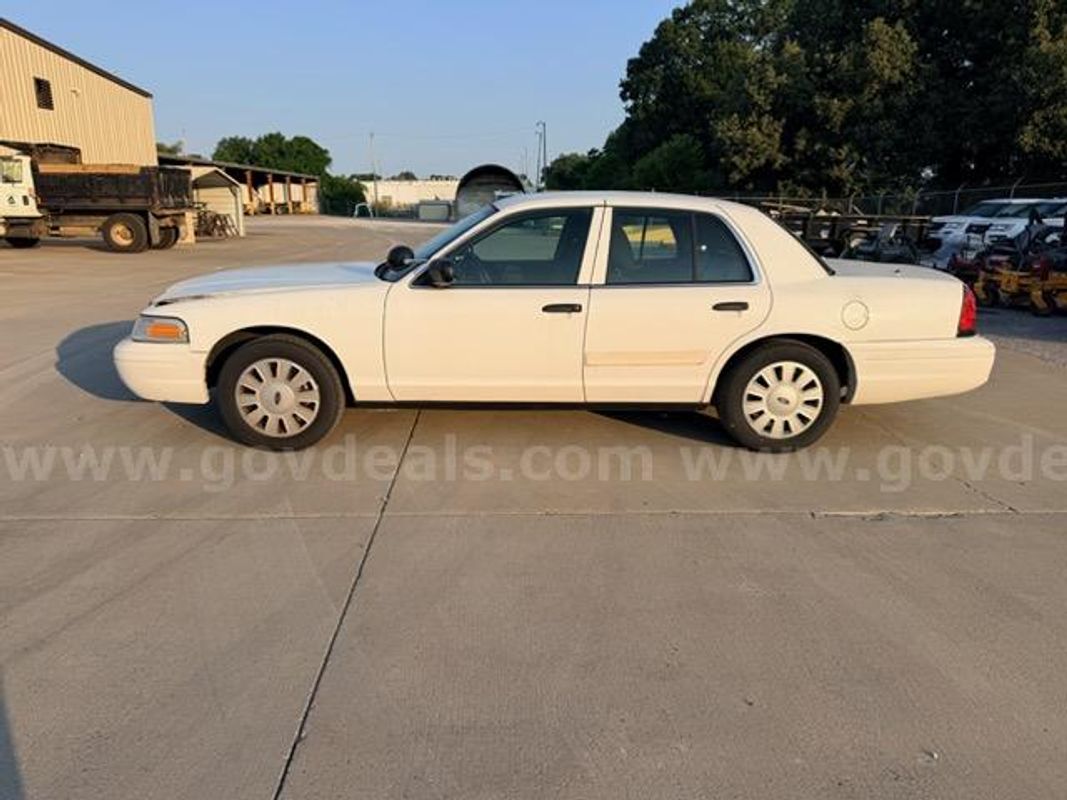 2011 Ford Crown Victoria
