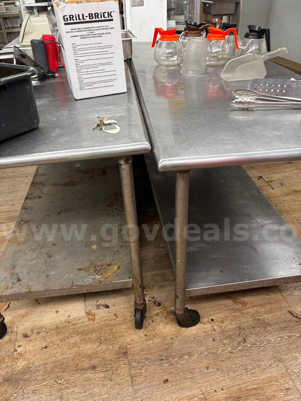 Stainless steel food prep table - Qty 2 tables per lot