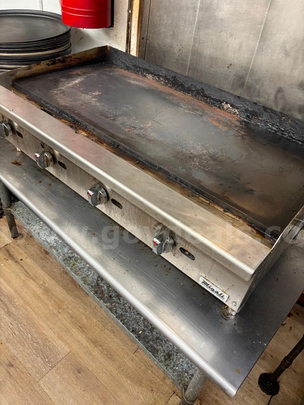 Migali 48" Flat Top - Gas Powered