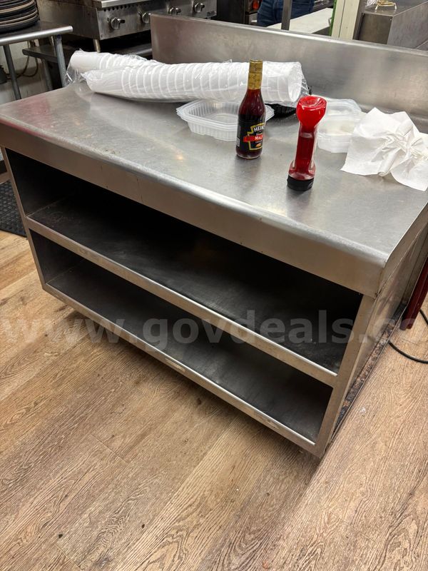 Stainless steel dish rack and table
