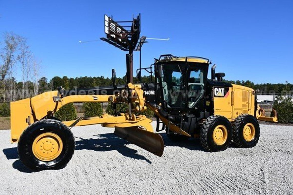 2011 Caterpillar 140M2 Articulated Motor Grader