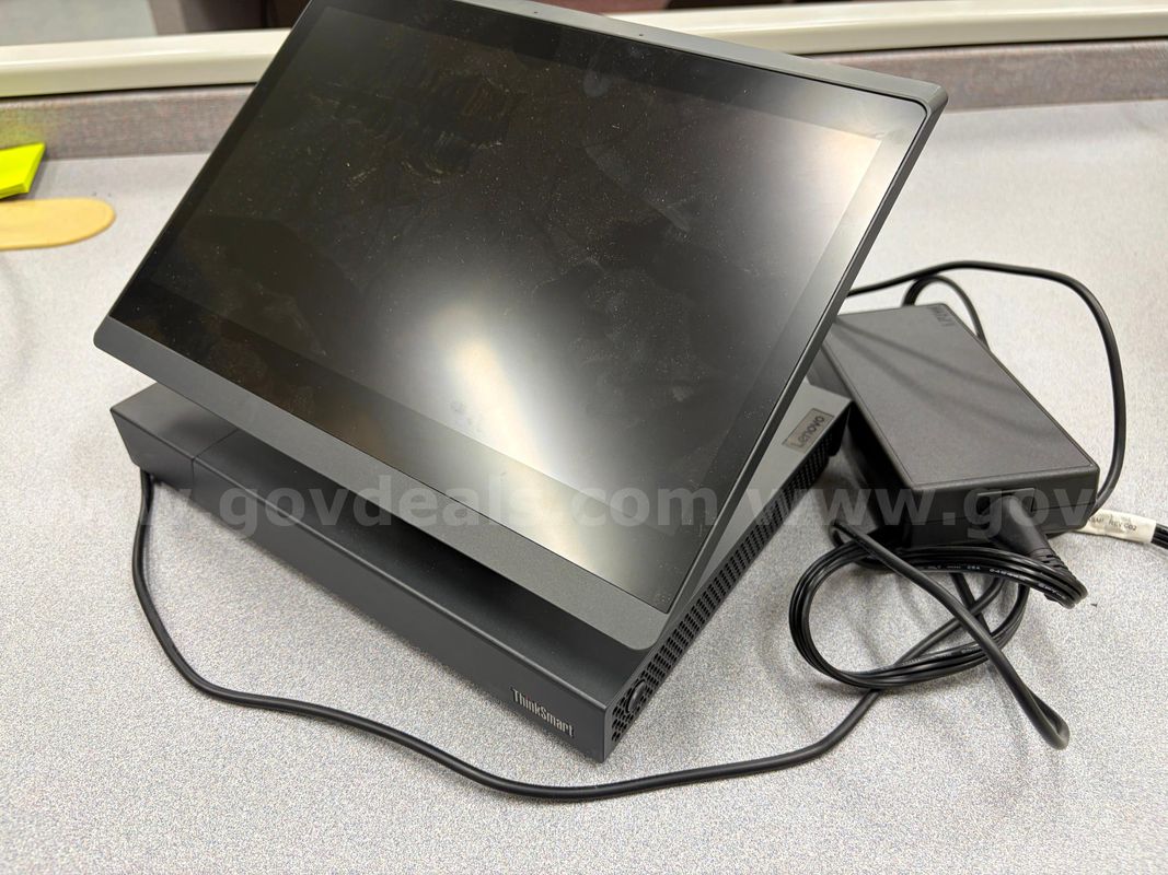 Lenovo ThinkSmart Hub 500 - for Zoom Rooms - all-in-one - Core i5 7500T 2.7 GHz - vPro - 8 GB - SSD 128 GB - LED 11.6"