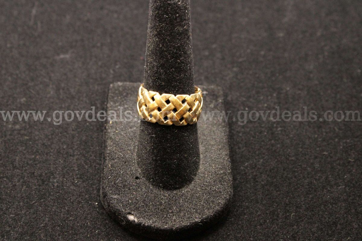 14k Yellow Gold Ring