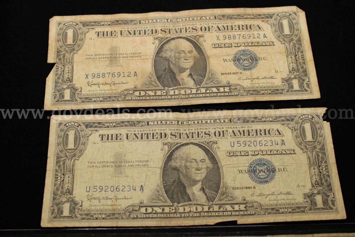 Assorted Collectable Currency