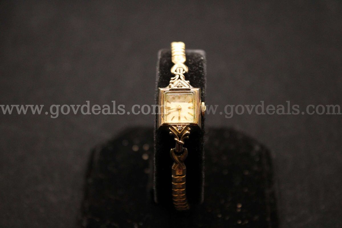 Ladies Mechanical Gold Filled Wittnauer Watch